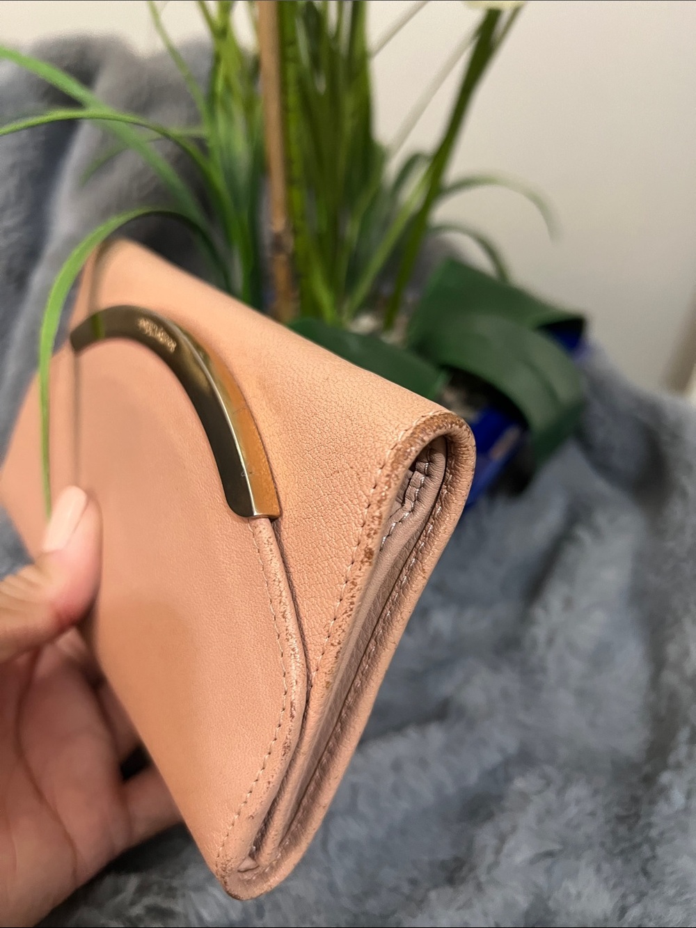 See By Chloe Blush/Apricot Leather Wallet with Gold Accent GUC retail $295 - Picture 10 of 10
